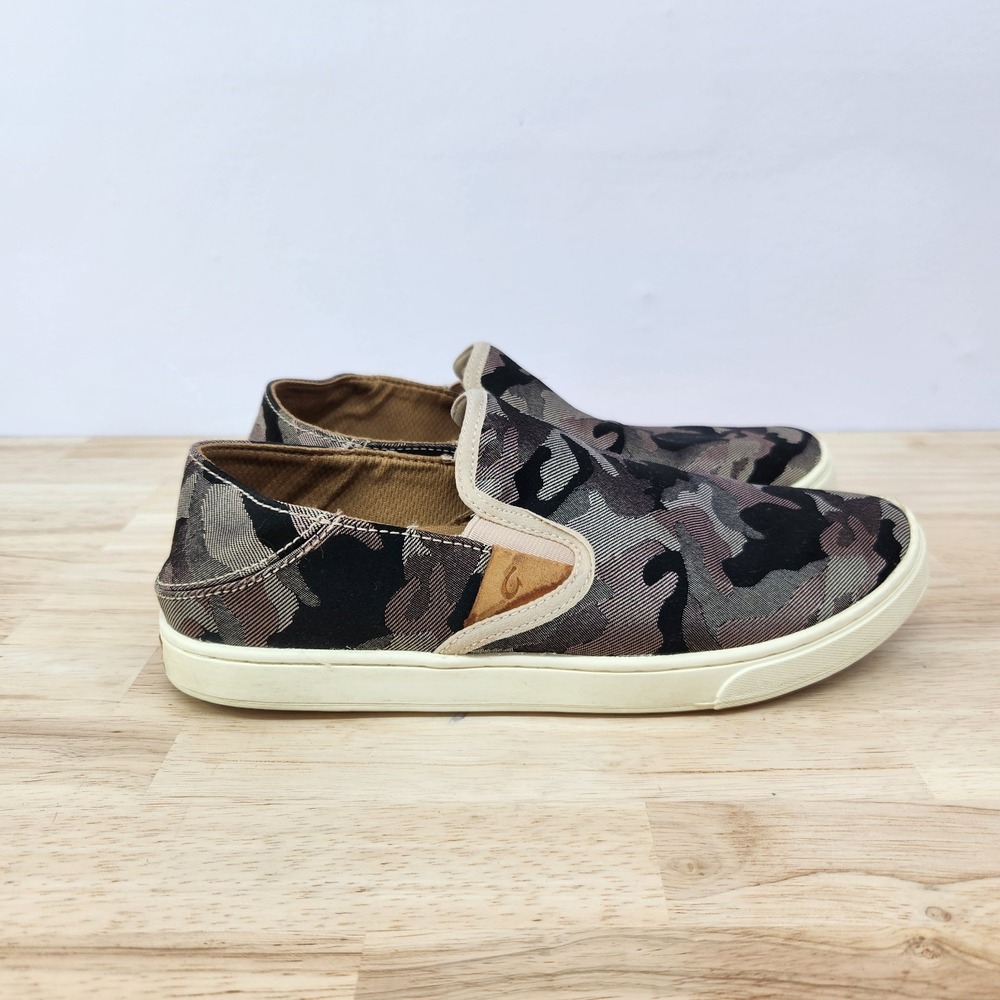 Olukai Pehuea Pa'i Womens Size 8 Soft Pink/Ke Au Camo Slip On Casual Shoes
